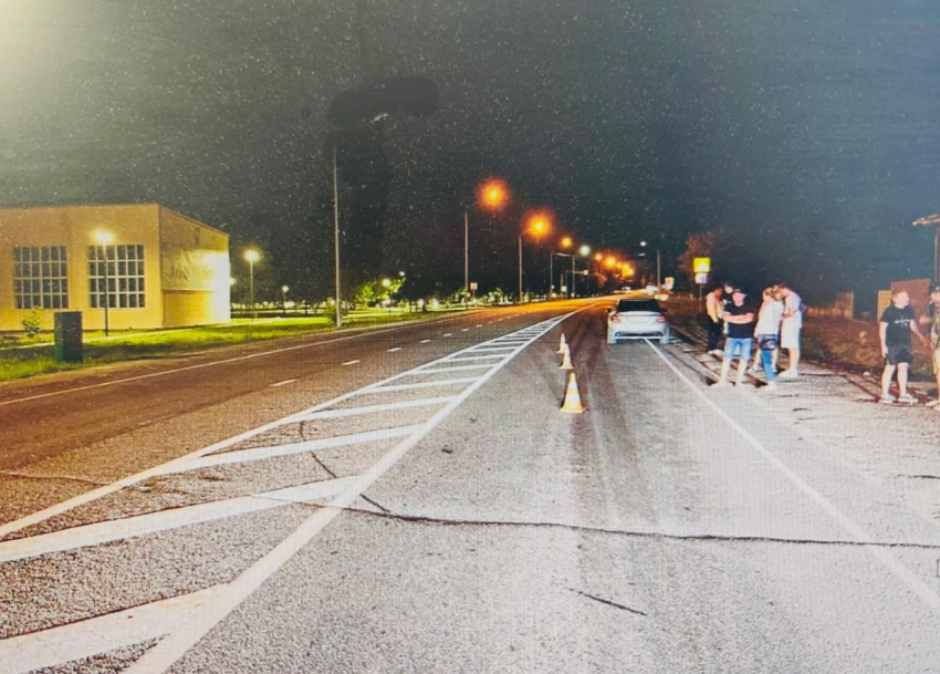 За рулем и без прав: под Новороссийском подросток сбил пешехода