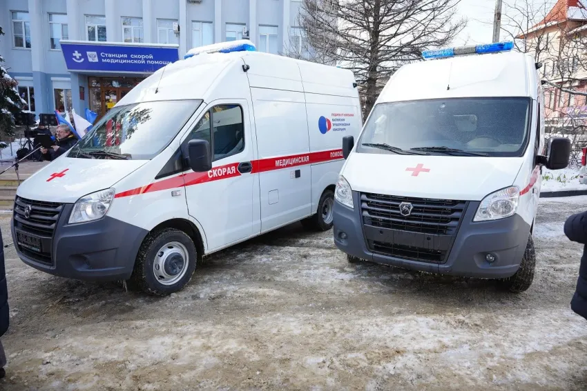 КТК на благо новороссийцев: в городе открылась уникальная спортплощадка, а автопарк медиков пополнился новым спецтранспортом