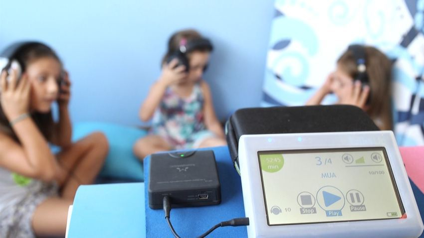 Новороссийске для аудиотренировок детей с аутизмом приобрели новый аппарат