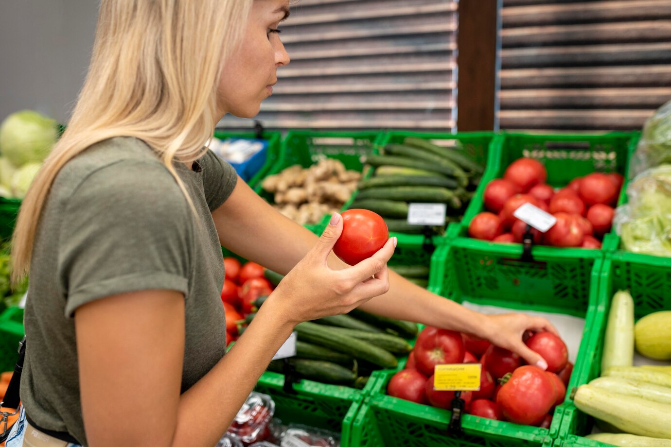 В Новороссийске подешевели продукты: заметно ли