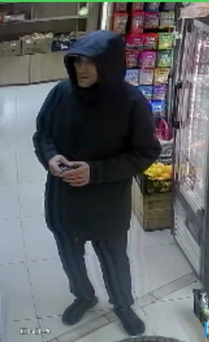 Полиция Новороссийска разыскивает преступника 